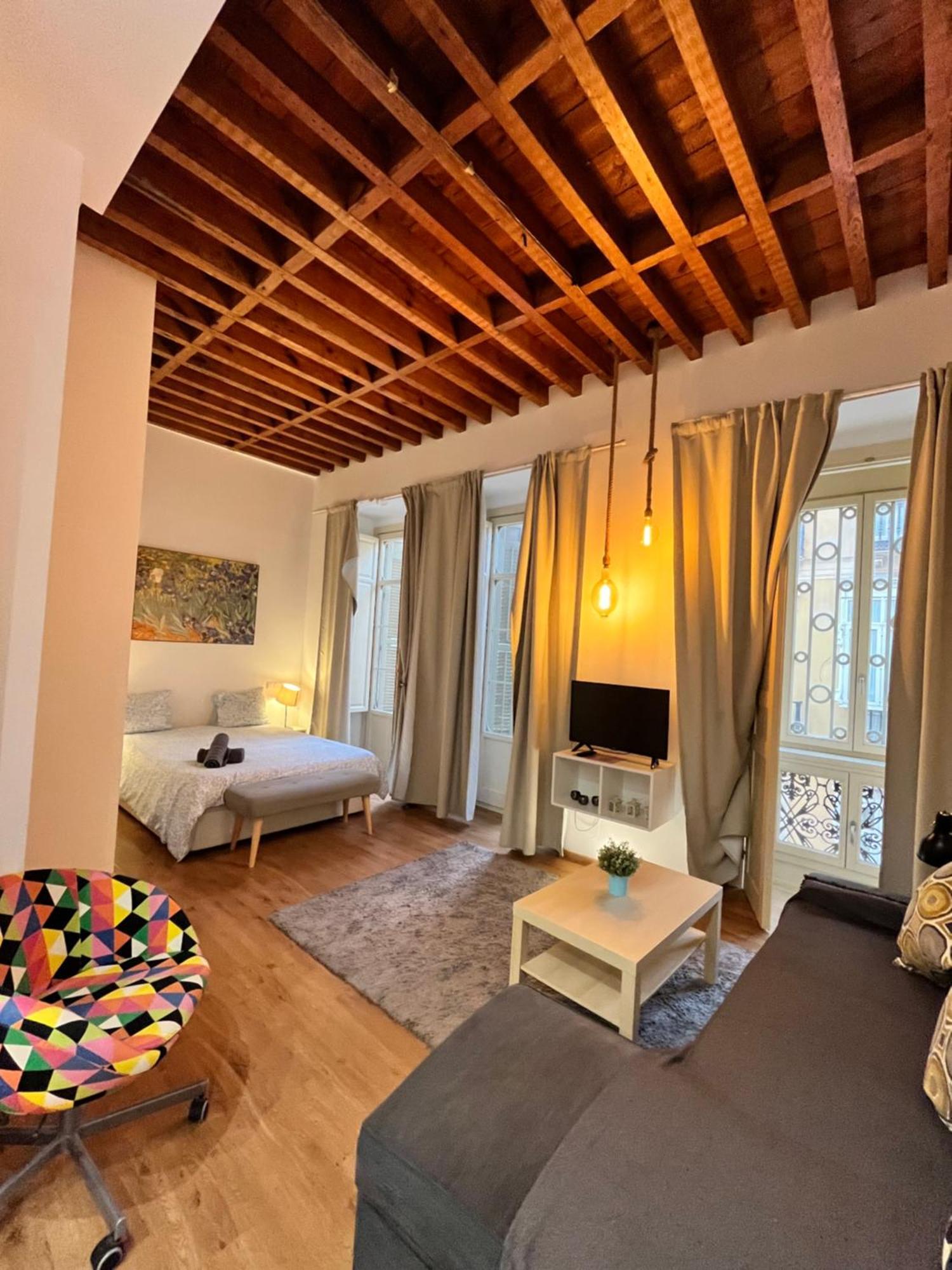 Larios Deluxe Studio มาลากา ภายนอก รูปภาพ